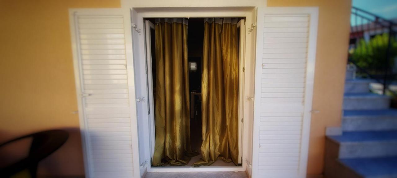 Apartmani Tomislav Krk Town Buitenkant foto